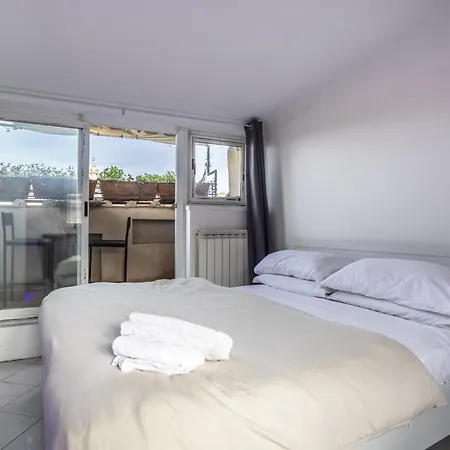 Апартаменты Sacra Mysteria Vatican